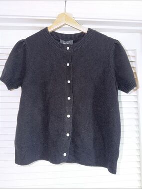 Kourt Women’s Short Puff Sleeve Cashmere Sweater. Sz M NWT